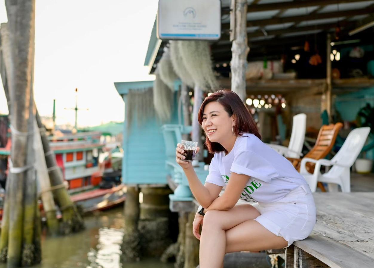 Rub Lom Chom Klong Homestay Chumphon Esterno foto