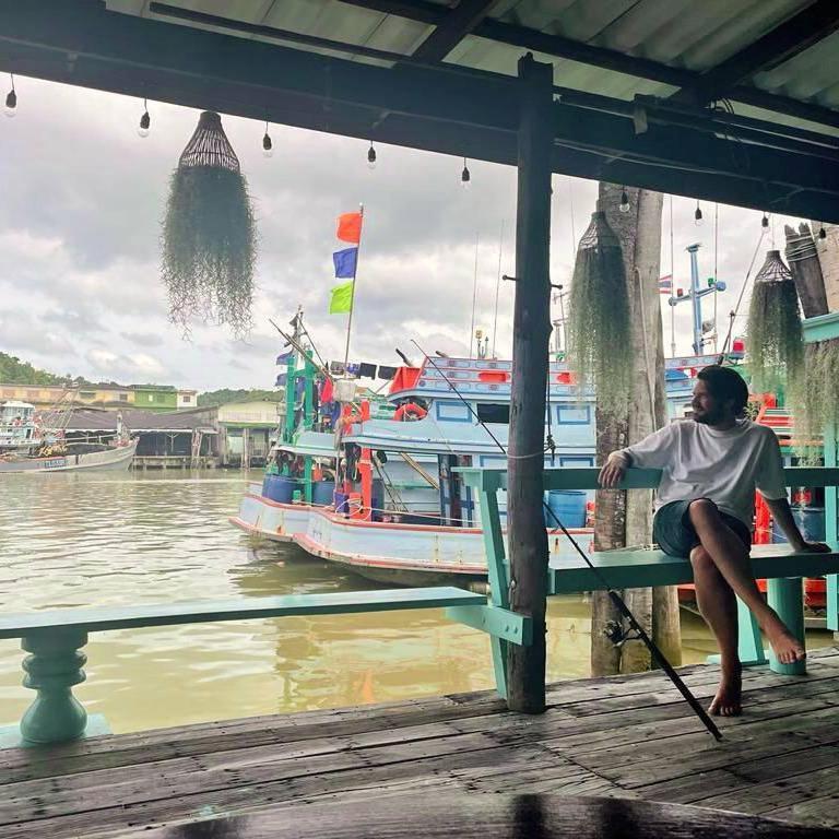Rub Lom Chom Klong Homestay Chumphon Esterno foto